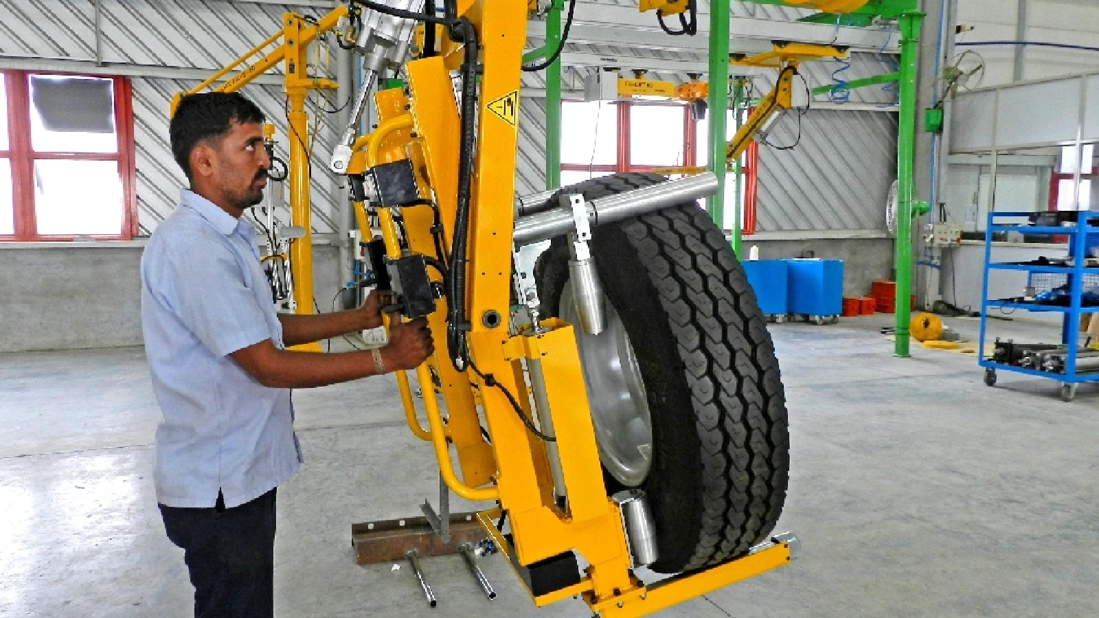 Fine Handling And Automation Leaders In Industrial Manipulator
